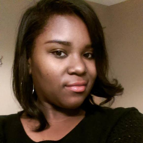 Meet your Posher, Bree - Picture 1 of 1